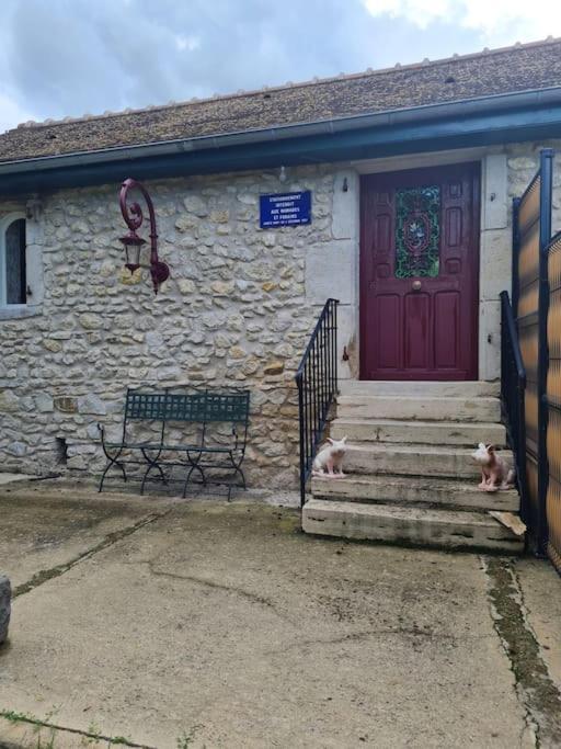 Petit Gite 18 Eme Tout Confort Saint-Germain-des-Fosses Luaran gambar